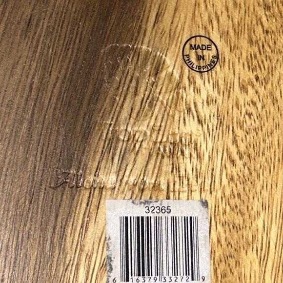 TropEco Monkeypod Wood Three-Section Pineapple Serving Plate - Picture 5 of 6